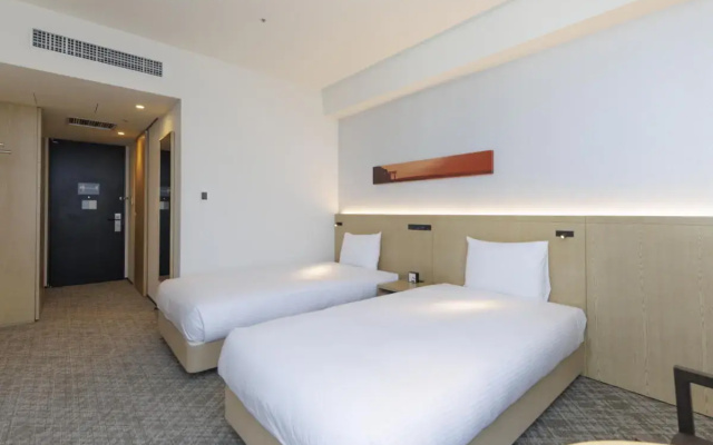 Отель Jr Kyushu Hotel Blossom Shinjuku