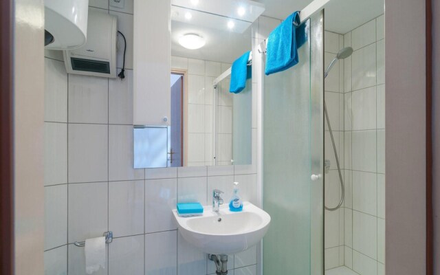 Nice Home in Pucisca With 2 Bedrooms and Wifi