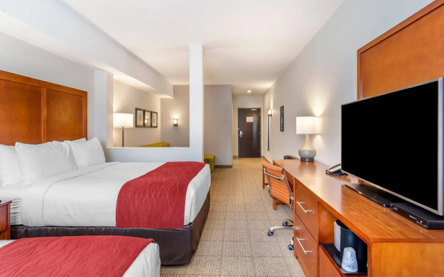 Comfort Inn & Suites