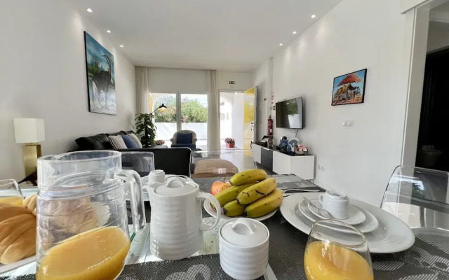 Vilamoura Club Villa 3 by Homing
