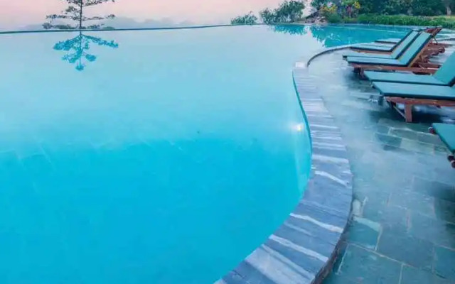 Ba Khan Village Resort