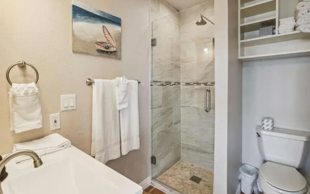 Beachside Pearl by Ryson Vacation Rentals