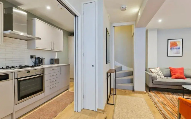 2 Bedroom Mews House, Marble Arch