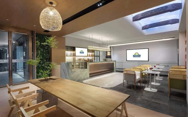 Days Inn by Wyndham Shantou Jinping