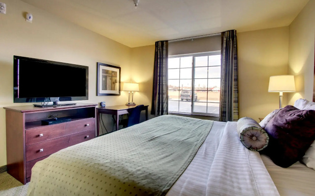 Cobblestone Hotel & Suites - Wayne