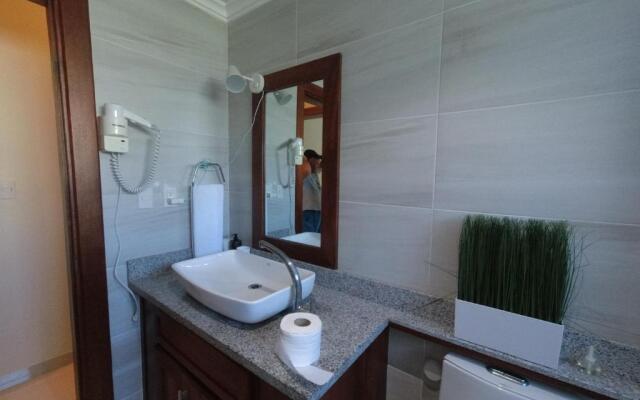 H2 Exclusive apartment near the the ocean