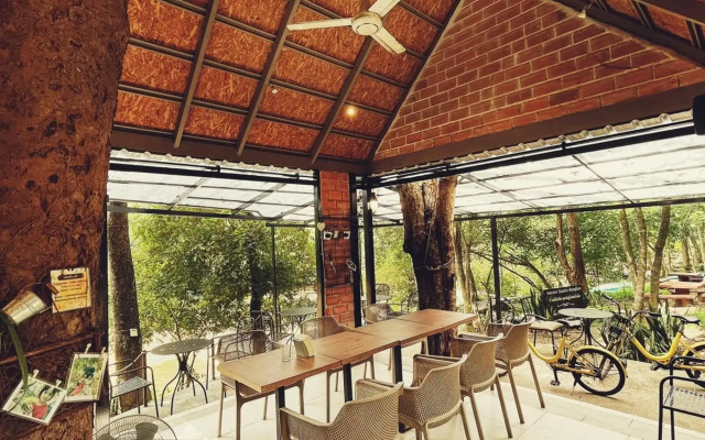 Wanathara Resort