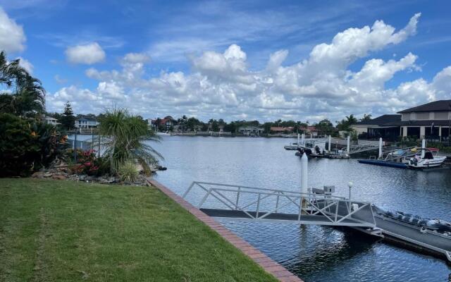 SPECTACULAR WATERFRONT Canal Home, BRIBIE ISLAND