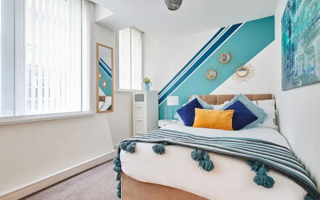 Host Stay Apartment 007