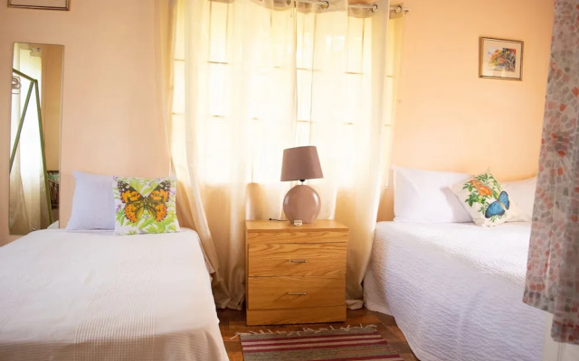 Sinopia Inn