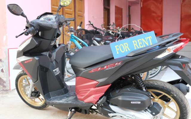 Harry'S Trekking House & Adventure Tours
