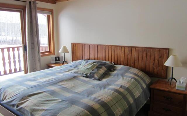 Driftwood Lodge
