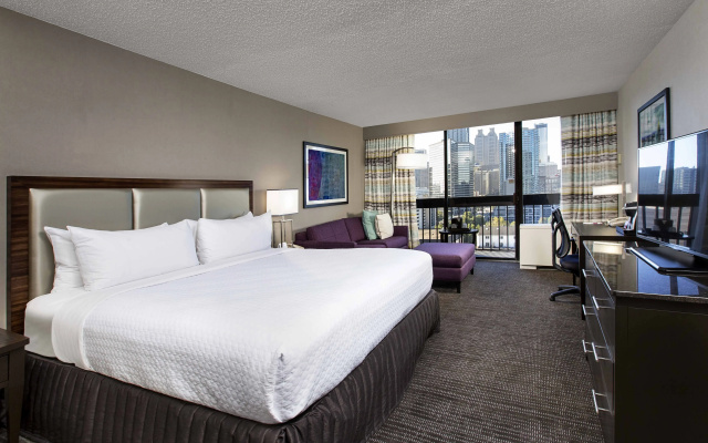 Отель Peachtree Midtown Atlanta