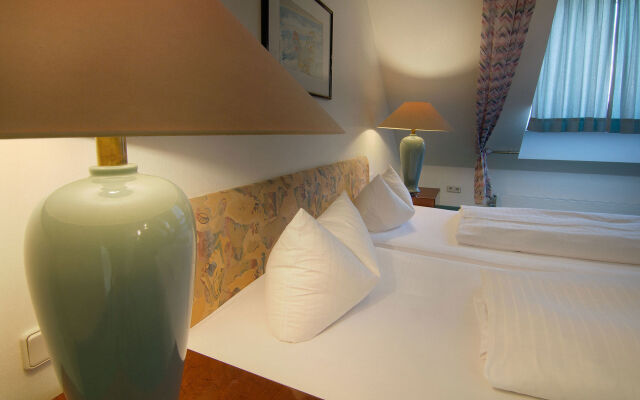 Hotel Deutsches Theater Landwehrstraße