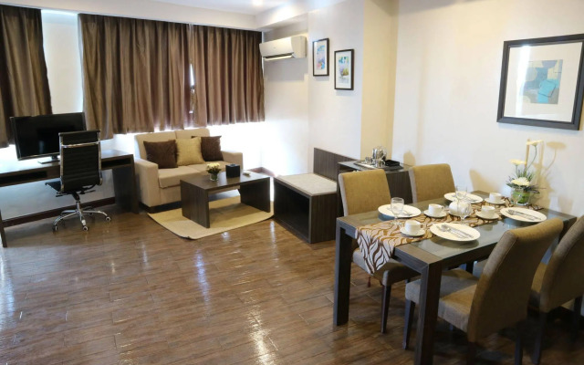 West Avenue Suites