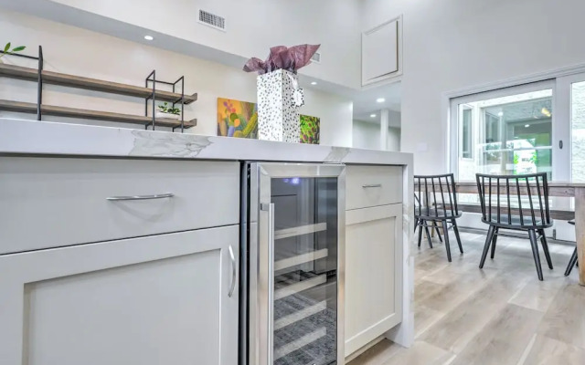 Luxury Scottsdale Vacation Rental w/ Patio!