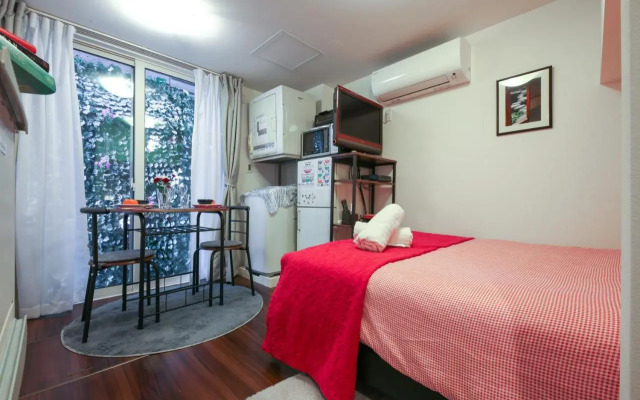 Sangubashi Studio Apartment with private entrance