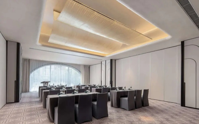Sofitel Shanghai North Bund