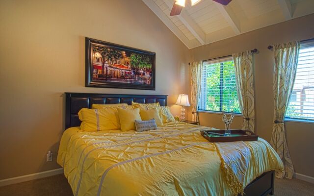 Tron - 3 Br Condo
