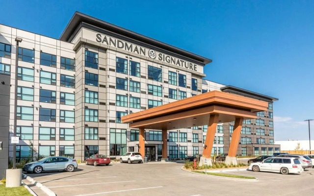 Sandman Signature Saskatoon South Hotel
