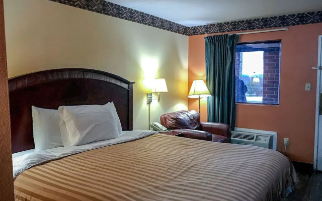 Motel 6 Ozark, AR