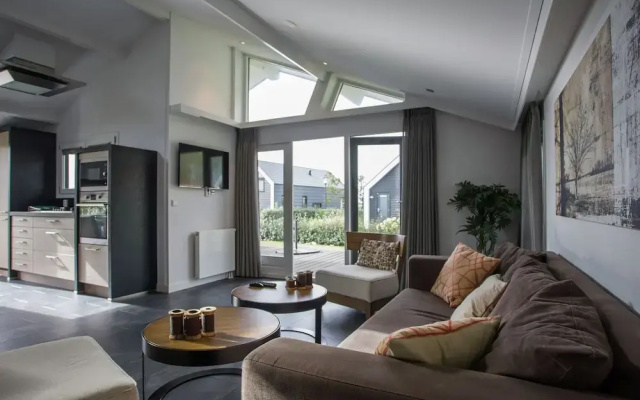 Lovely Holiday Home in Kattendijke Near Centre