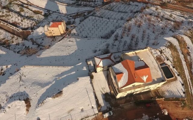 Zahle Hills Hotel