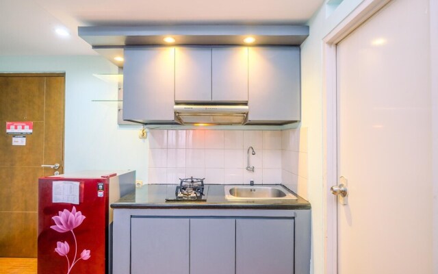 Modern Look 2Br At Bogor Valley Apartment