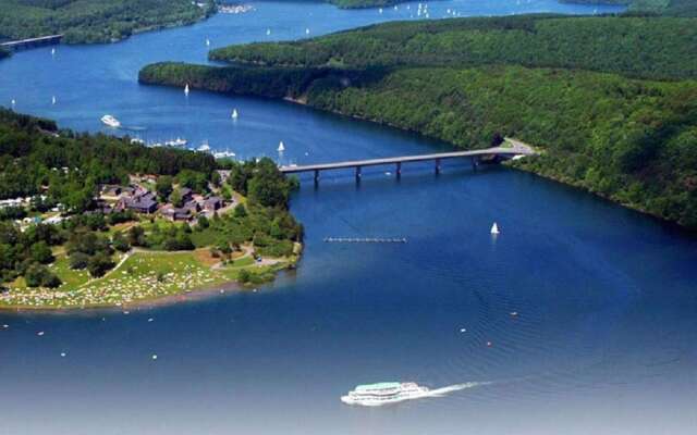 Apartment in Niedersfeld Near Hillebachsee