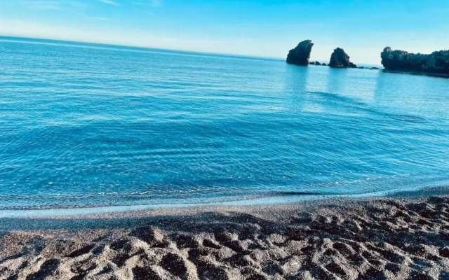 Peaceful Beachside Escape