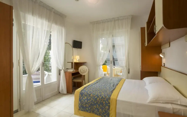 Hotel Cannes Riccione