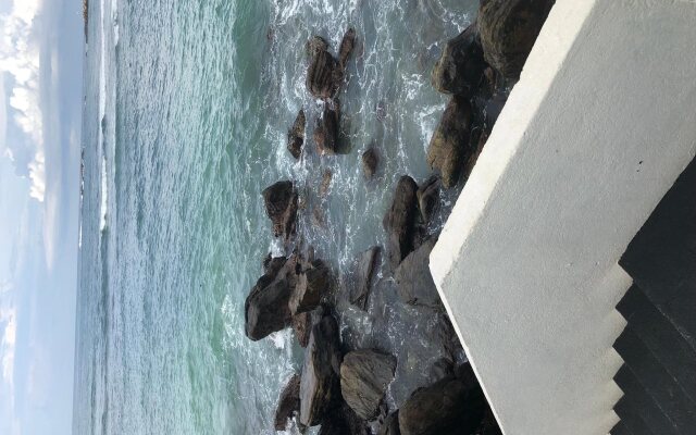 Galle Henna Beach House