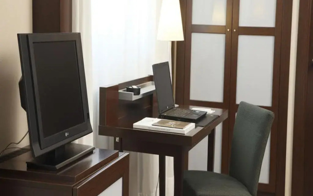 Max Hotel Livorno