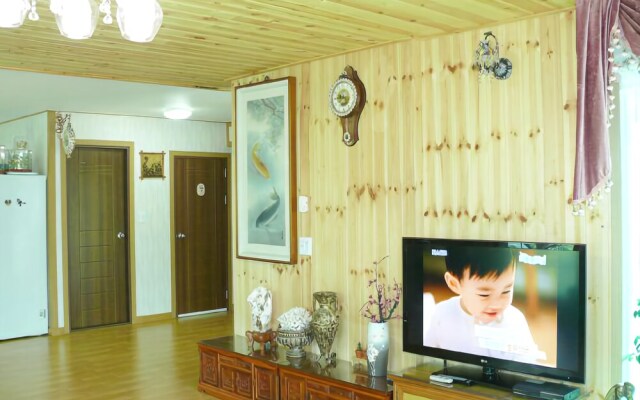 cheongpyeong iris pension