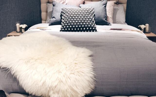 Luxury Stay Homer Street