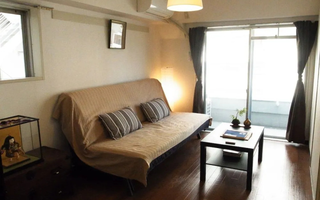 Asayake Apartment
