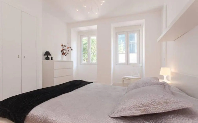 Lisbon Deluxe Flat in Principe Real