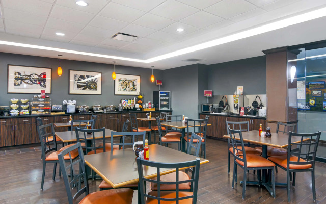 Best Western Plus Olathe Hotel