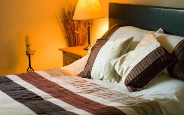 The Racehorse Inn