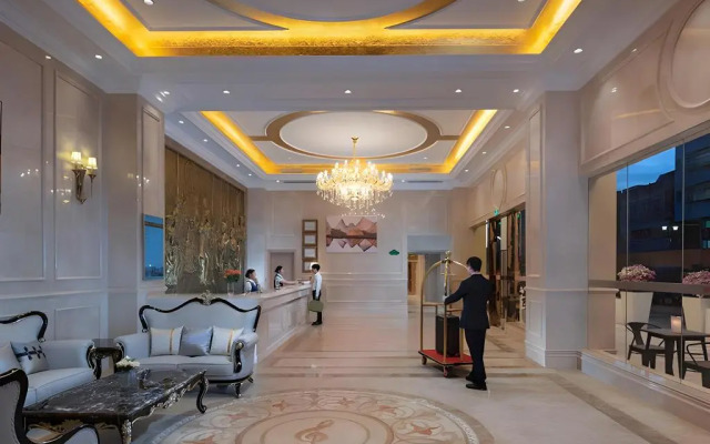 Vienna Hotel Guangdong Foshan Sanshui Forest Park