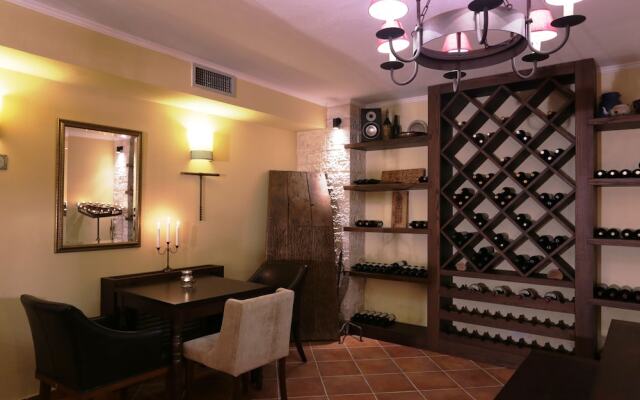 Gamila Rocks Mountain Hotel
