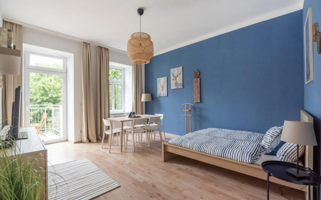 Bright, Cozy & Quiet