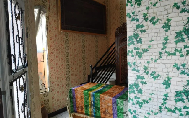OYO 3738 Pemda 22 Mansion – Guest Rooms – Bogor