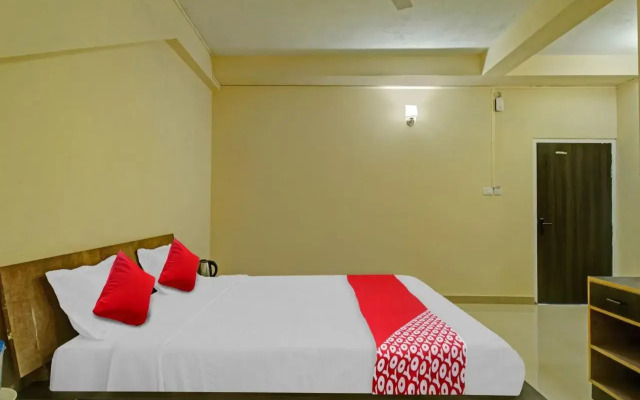 Oyo Flagship 806580 Hotel Inrisa