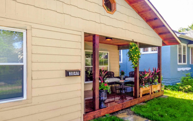 Nokomis Lake Home by Minnehaha Lofts
