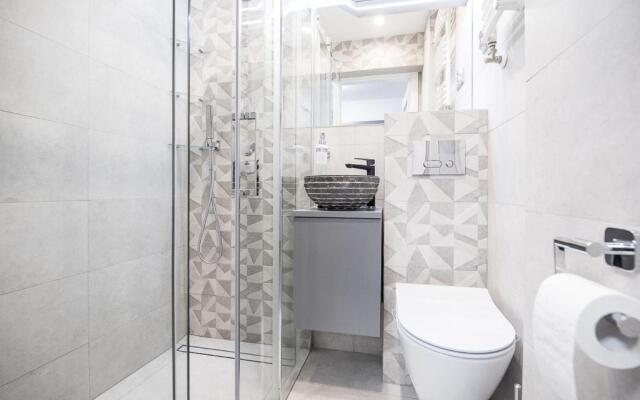 Nowoczesny Apartament - Saska Kępa