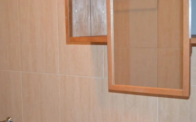 Comfortable apartment for 4 on the beautiful Monte Gorbea