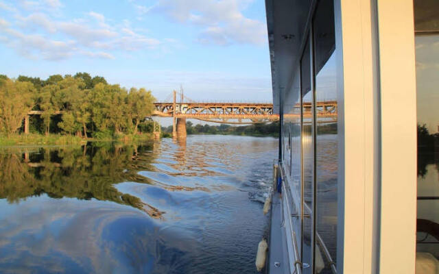 Houseboat Jyväskylä