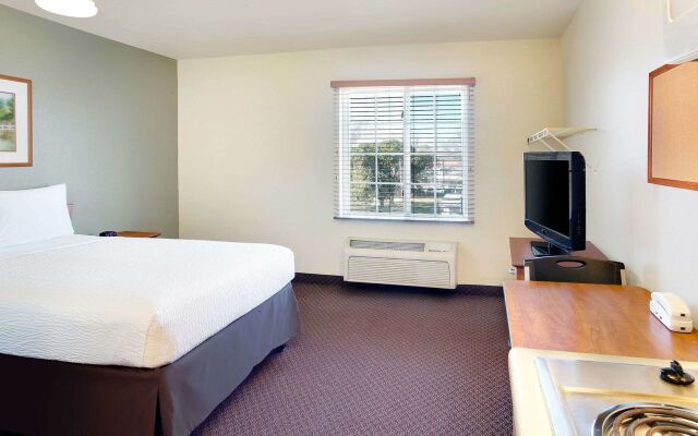 WoodSpring Suites Baton Rouge East I-12