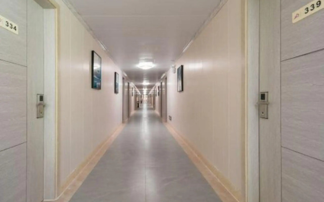 Heyi Express Hotel (Zhuhai Weichuangli Industrial Park)